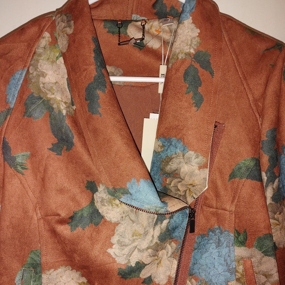Elie Tahari Faux Leather Brown Hydrangea Jacket Sz.L NWT - Picture 6 of 10